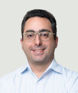 Omid Akhavan